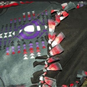 Navajo Gray Reversible Fleece Blanket Size 35”x58”  Tied